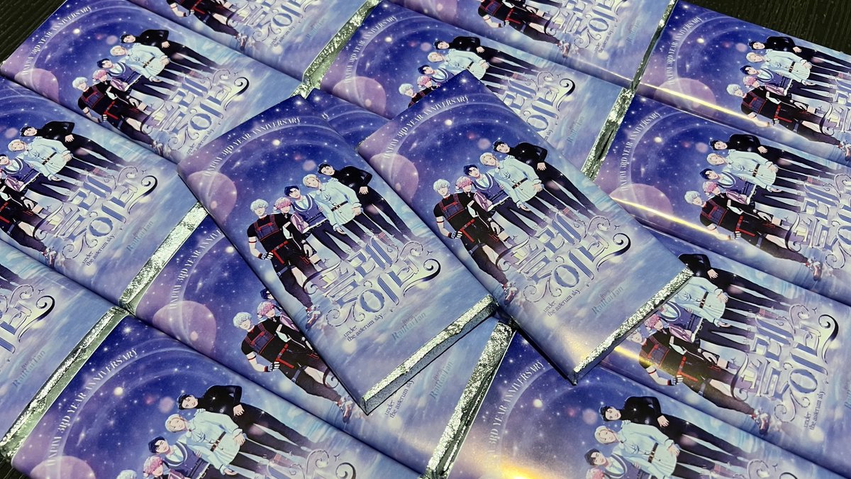 Like chocolate, every moment with PLAVE is sweet, comforting, and impossible to forget 🍫✨

I’ll be handing out these small treats during <a href="/PLAVE_PH/">PLAVE PH</a> ’s #OurMovieChapter3 to celebrate our love for them 💙💜💗❤️🖤

See you, PLLIs ✨

#ThreeYearsWithPLAVE