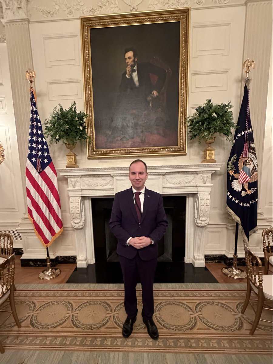 Adam Andruszkiewicz tweet media