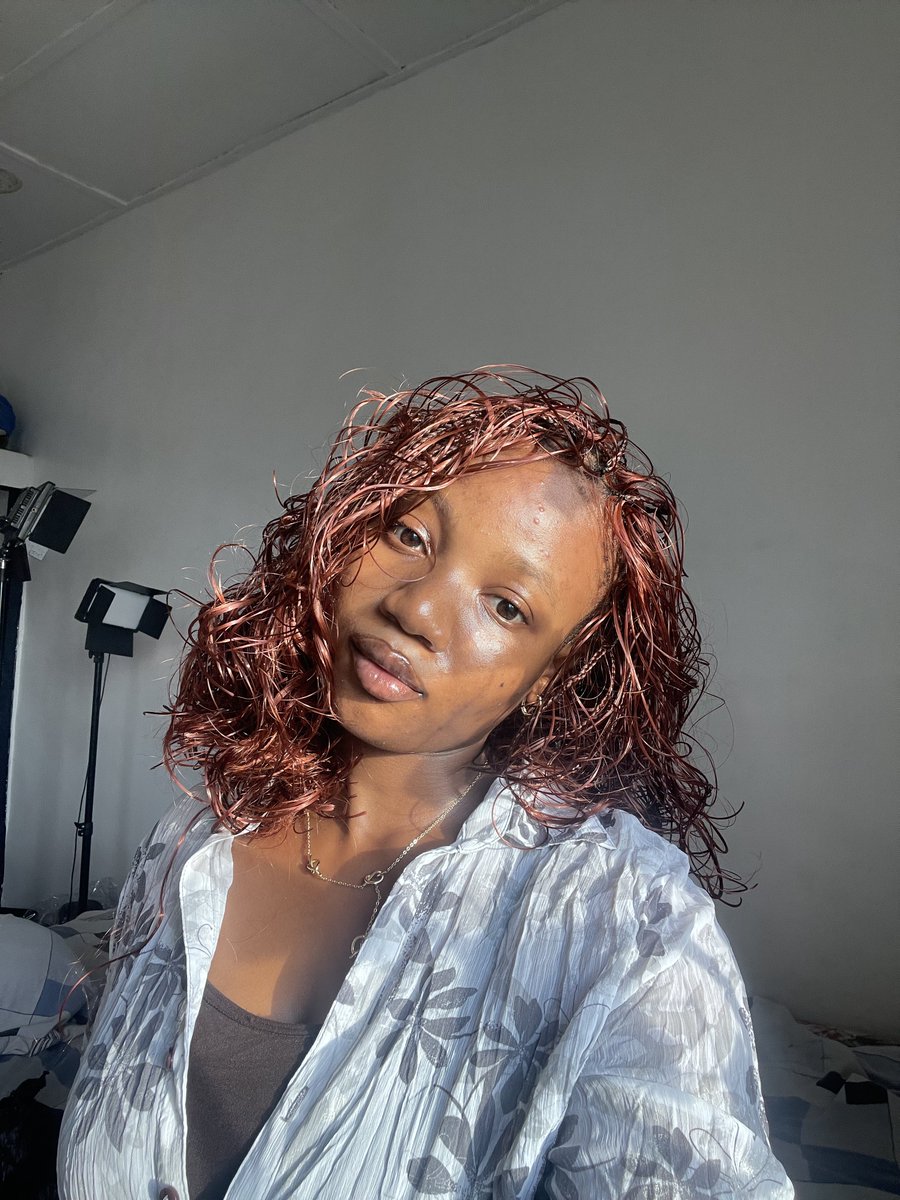 Vee | digital storyteller 🌸🧚🏼♀️ tweet media