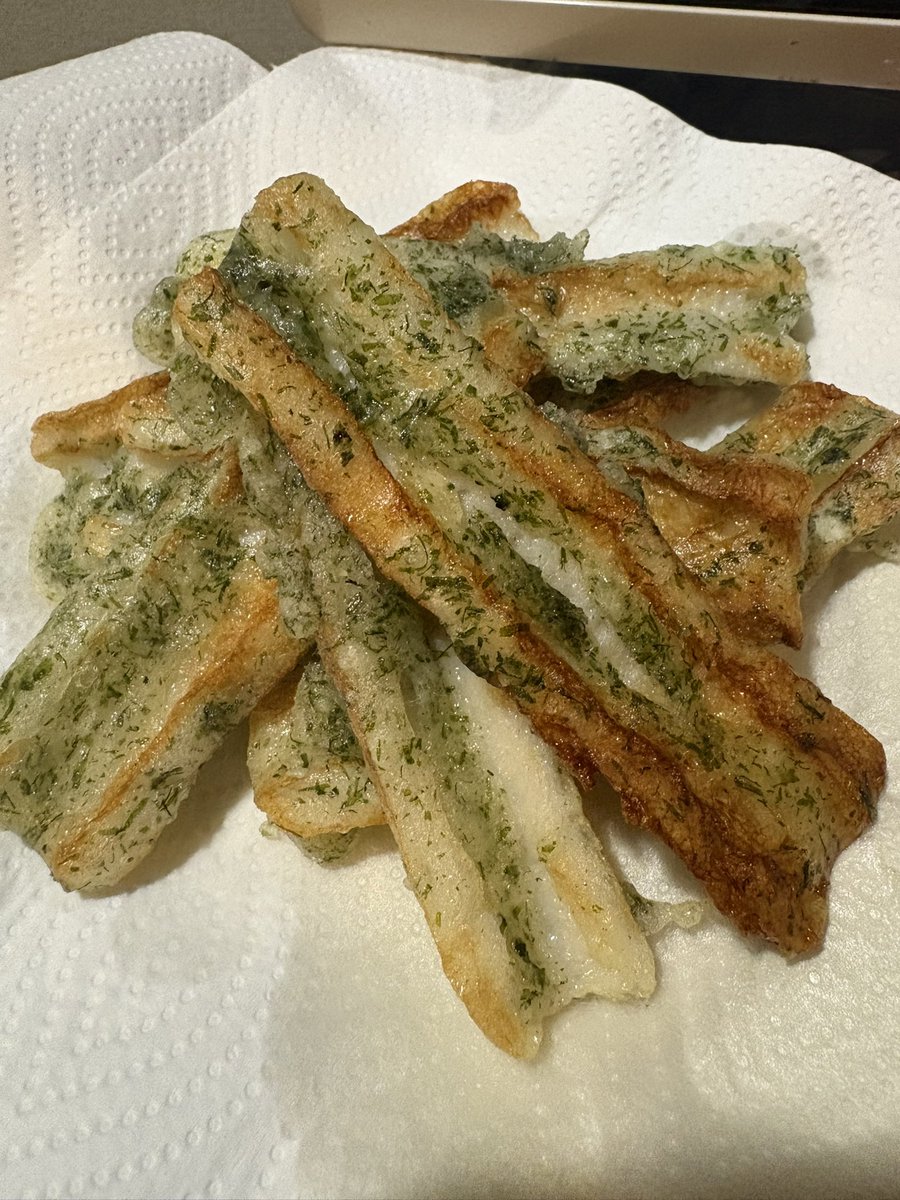 トーボウ tweet media