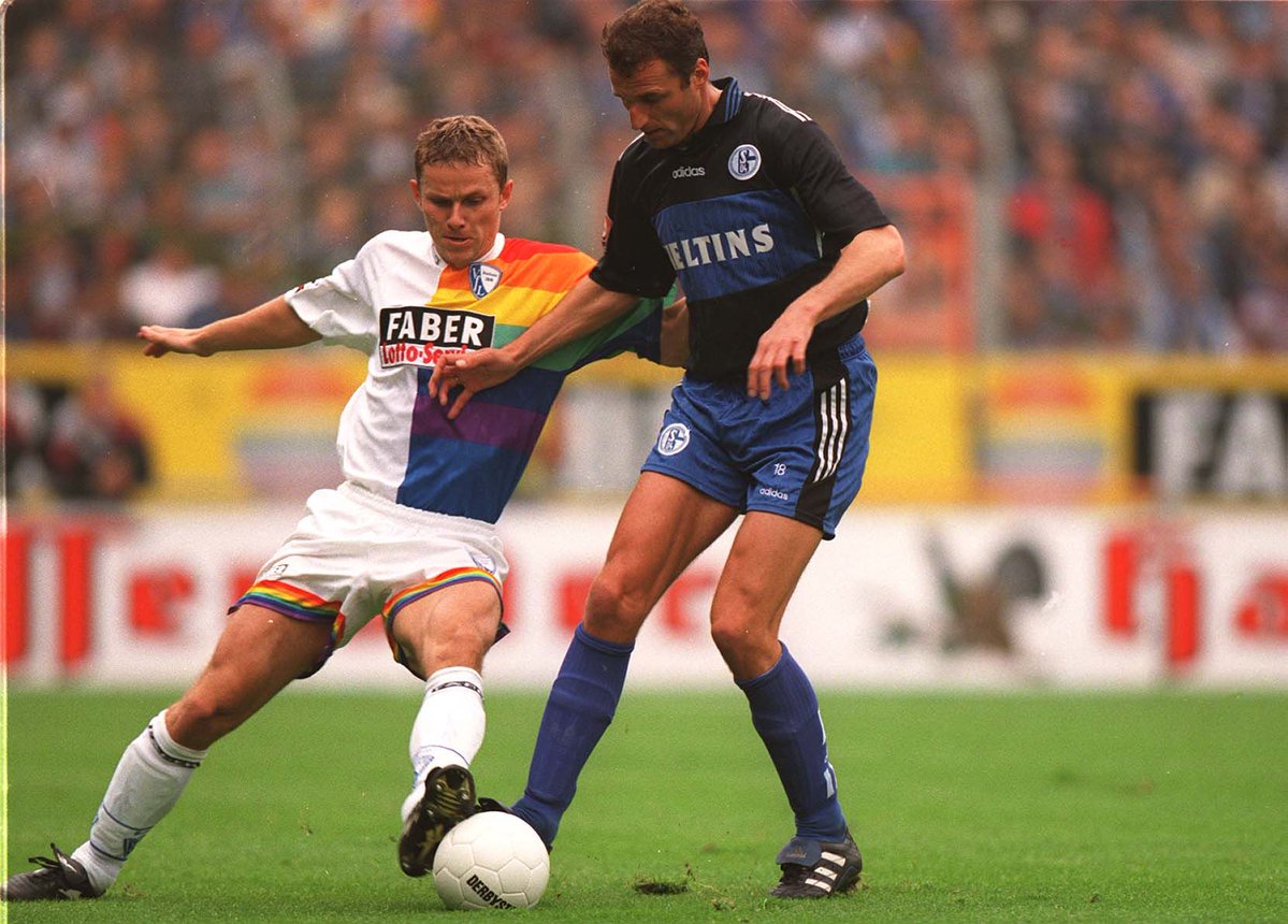 S04 Historie tweet media