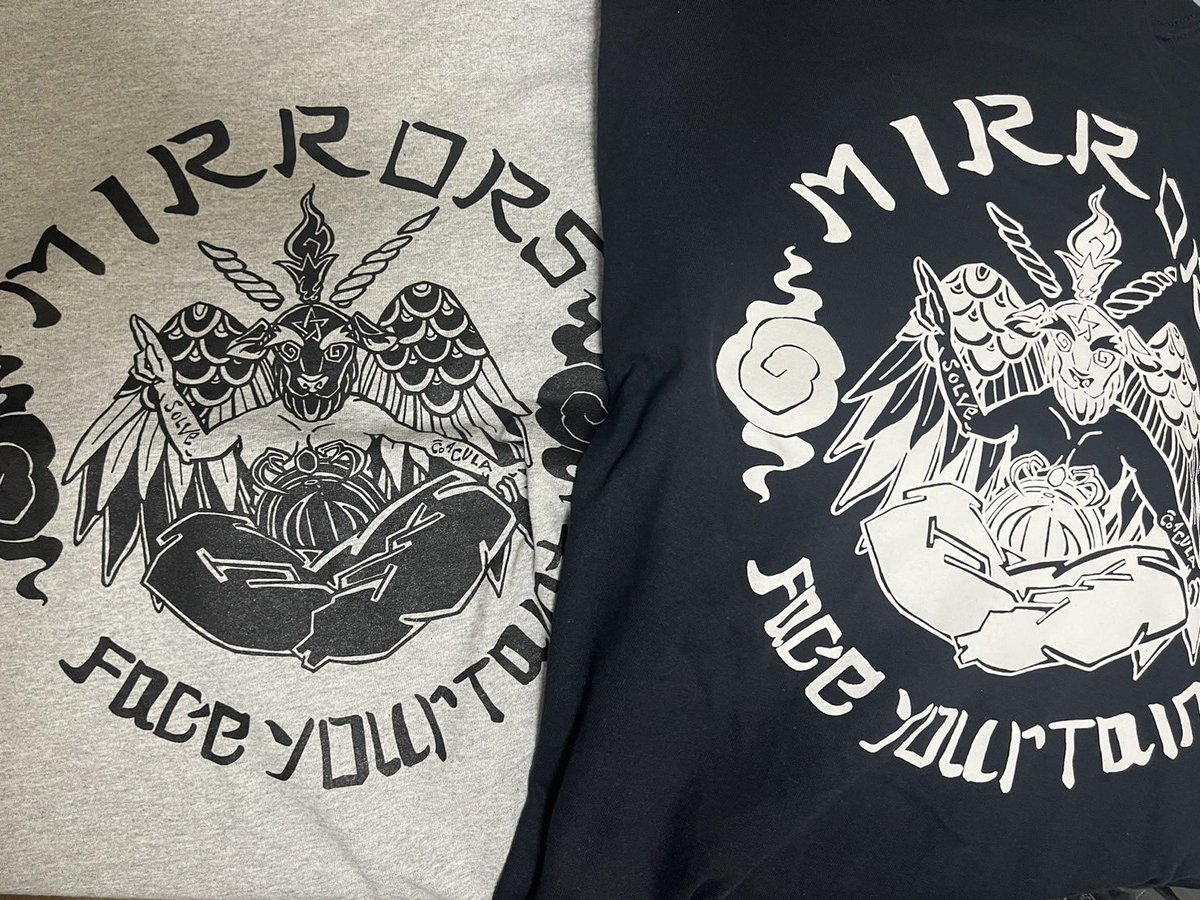 [Tour Starts Tomorrow]
明日からPeelingFlesh, DCとのツアーがスタートします。

New&amp;復刻マーチも展開するので物販も是非チェックしてみて下さい。

大阪&amp;名古屋の取り置きも引き続き受け付けております。
docs.google.com/forms/d/e/1FAI…