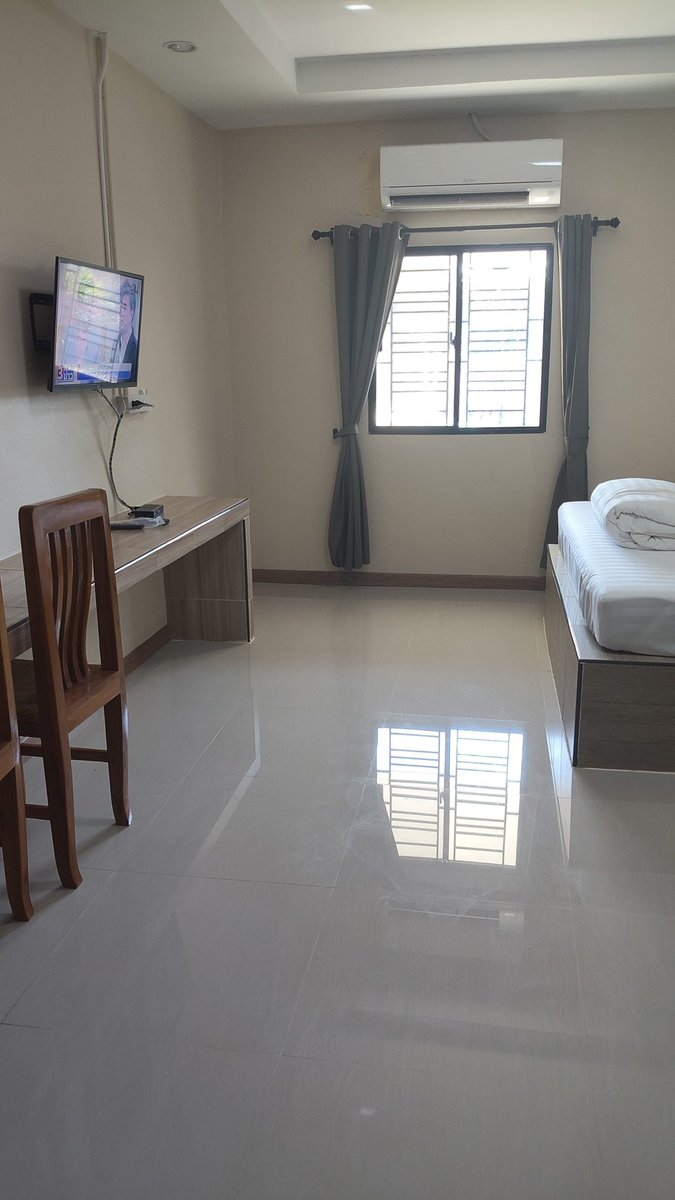 ความเหงา ความเงี่ยน tweet media