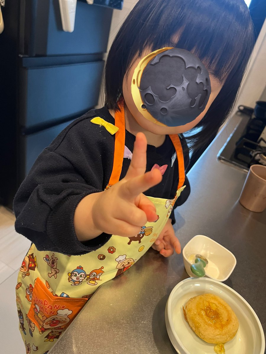 月の人 tweet media