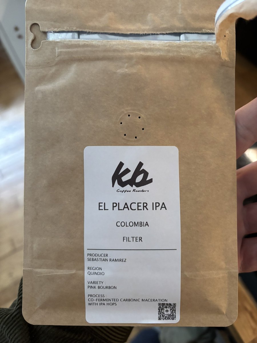 своеволие и абсурд tweet media