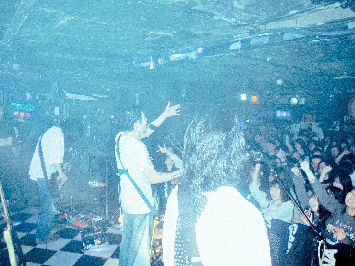 改めて下北沢SHELTER
"DNA GAINZ pre. 
UPBEAT ECHO!!!!"ありがとう✴︎🔵

-setlist
Punky Blue Kids
Sound Check Baby
PARADISE HELL
ラフラブ
淡々燦
骨
utopia night
劇薬
hold you
バラード
ずっと旅
GOLDHUMAN
-en
新曲