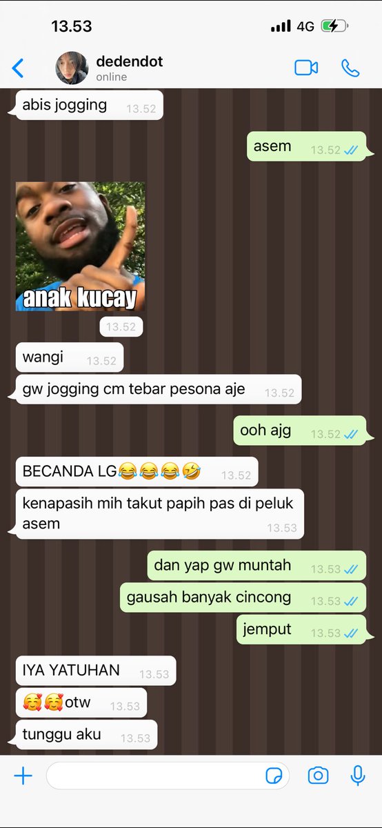 pony 👩🏻🎤🍏 tweet media