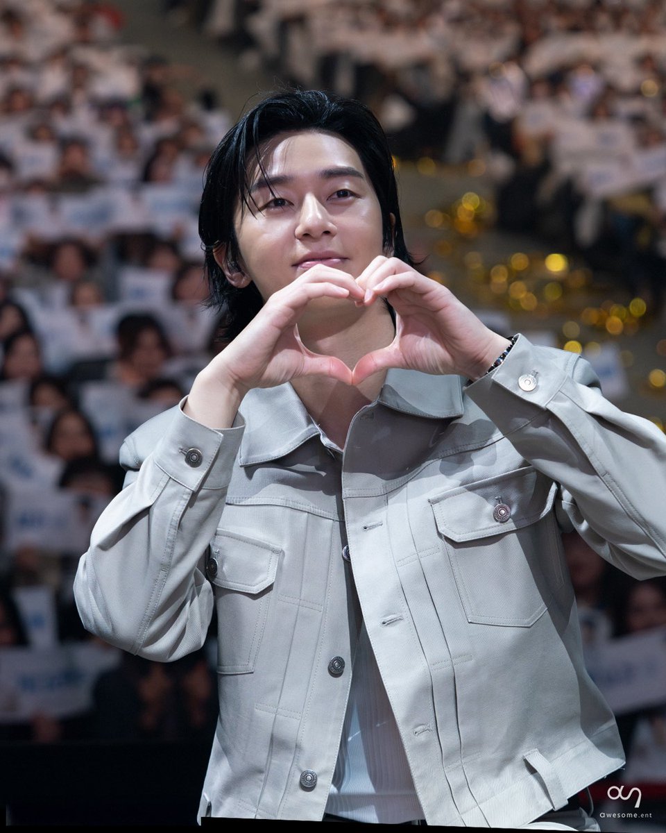 awesome_ent_'s tweet photo. #어썸PIC
#박서준 #ParkSeoJun
#어썸이엔티 #awesomeent https://t.co/iRd2y6VjHA