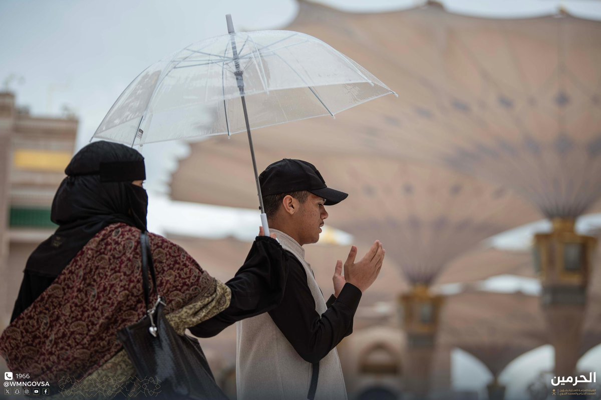 wmngovsa's tweet photo. " اللهم صيبًا نافعًا " 🌧️

#المسجد_النبوي https://t.co/3cquRCDpgY
