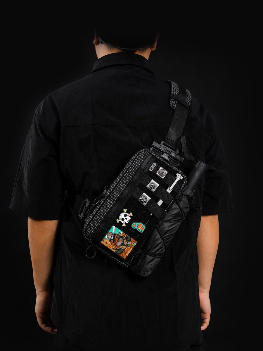 tacticalgeekedc's tweet image. A compact setup that can carry more than it looks — what would you pack in this one first?

#tacticalgeek #edc #everydaycarry #edcbag #slingbag #crossbodybag #edcgear #tacticalgear #molle #utilitybag #dailycarry #urbanedc #gearsetup #carrygear #edccommunity