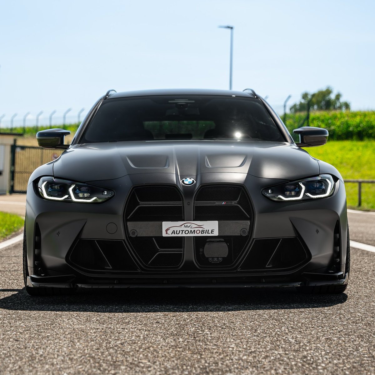 We love cars ❤️ tweet media