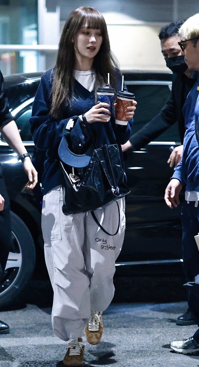 OnlyBiblee_'s tweet photo. 260326✈️pek

#LeeSungkyung #이성경 #LeeSungkyoung https://t.co/kX4TBvevUj