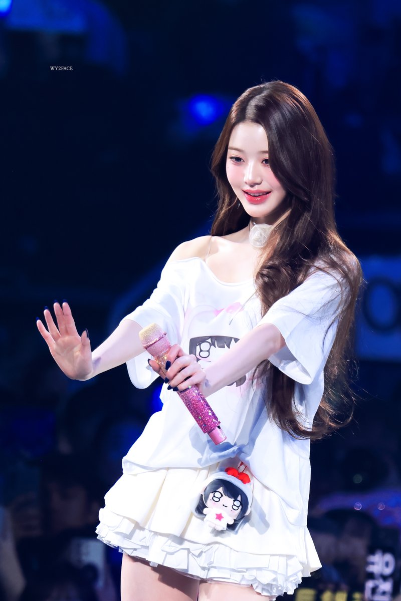 원영이의 얼굴 tweet media