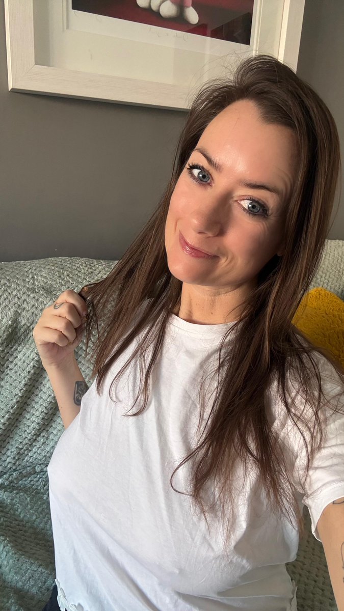 MomsGoneWild tweet media