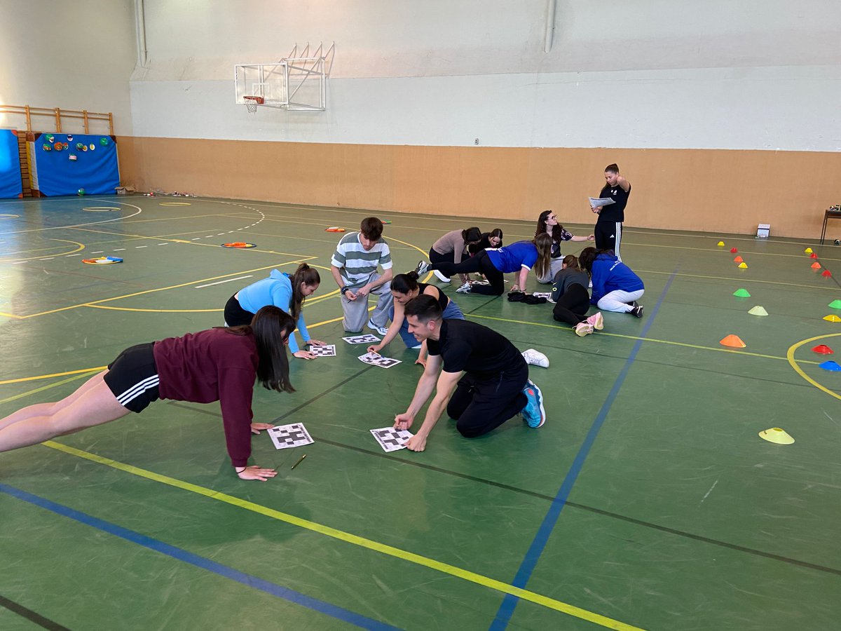 GR-37-EF tweet media