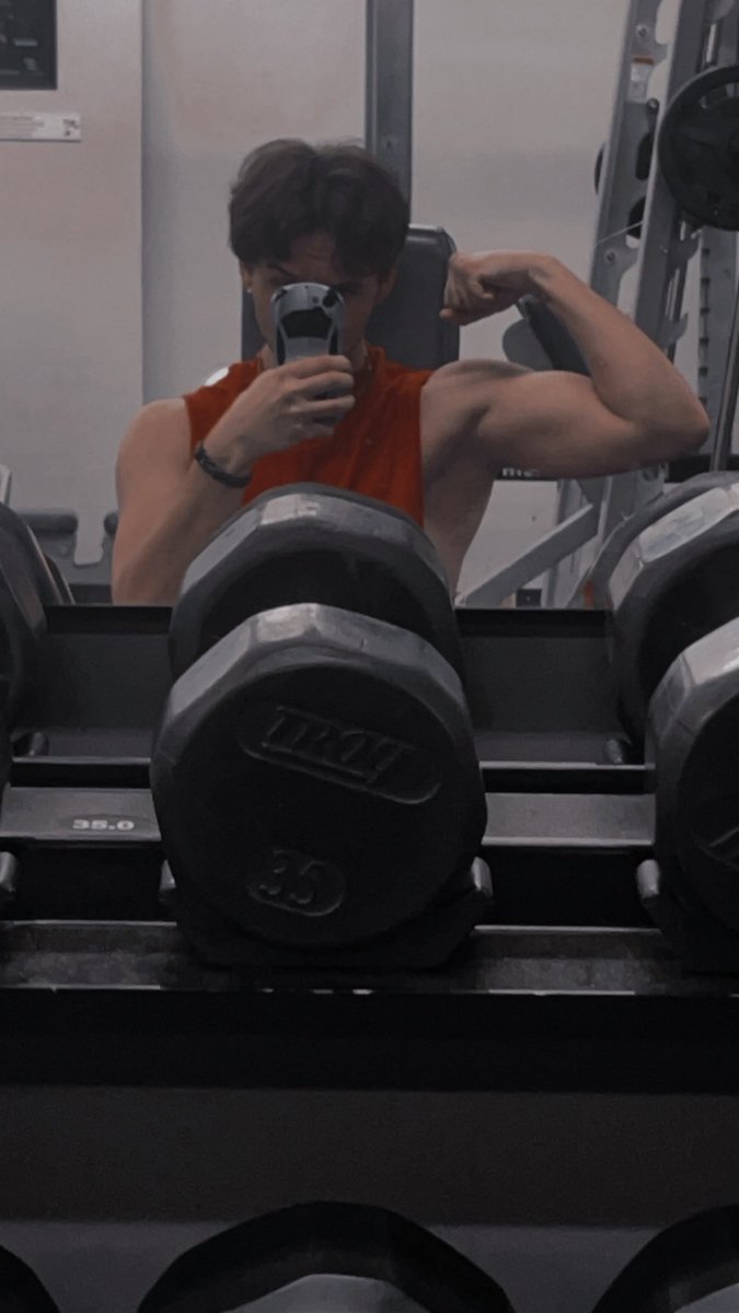 Wespuryy's tweet photo. Rise and shine twitter 😙

https://t.co/lnWLKTYyG9 https://t.co/5MPLqSNRyT