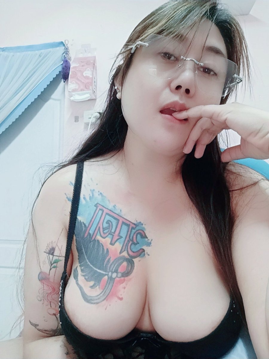 Nuňäĉhĉhä Chëlsëä(ทวิตจริง) tweet media