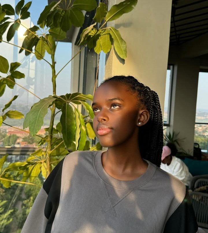 Everdeen🍀🌹 tweet media