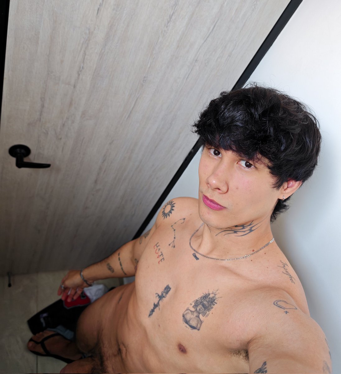 jayhernandezh's tweet photo. 40% de Descuento toda esta semana 🤭🔥🍆
https://t.co/IM1OUjcNHv https://t.co/hyiF5q4fPh