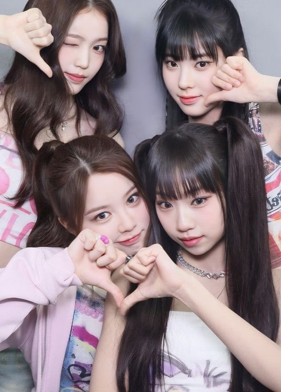 ꒰ྀི১ Bella Choi tweet media