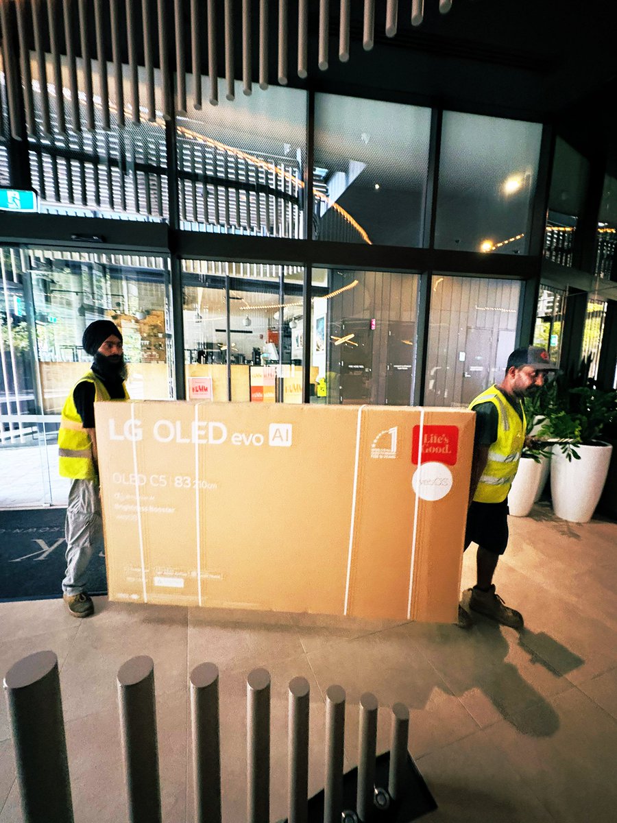 T bone Al tweet media