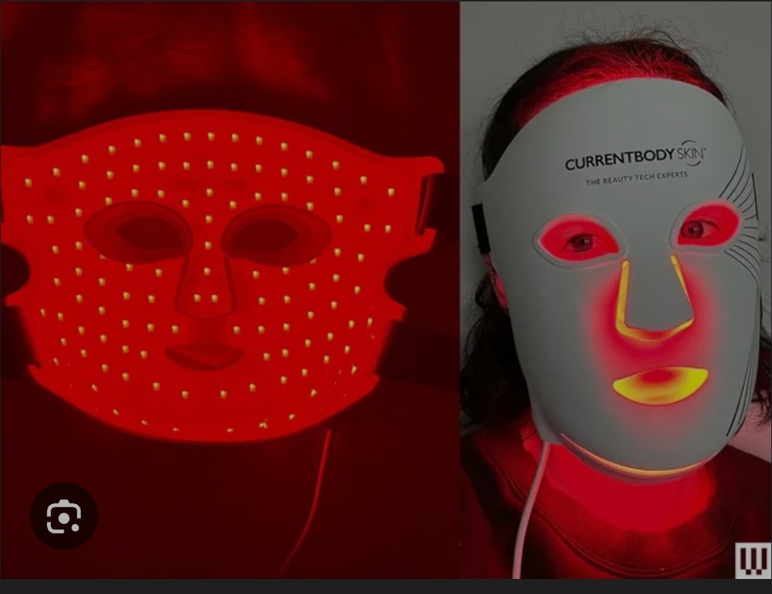 Jedna jezivo naborana gosca mi pokazuje masku slicnu ovoj, 400 usd, kaze cini da je manje izborana i koristi je svaki dan. Radi na principu "slanja poruke mitohondrijama da nesto nije u redu".

Da, nesto krupno nije u redu, i ostale jutarnje price.