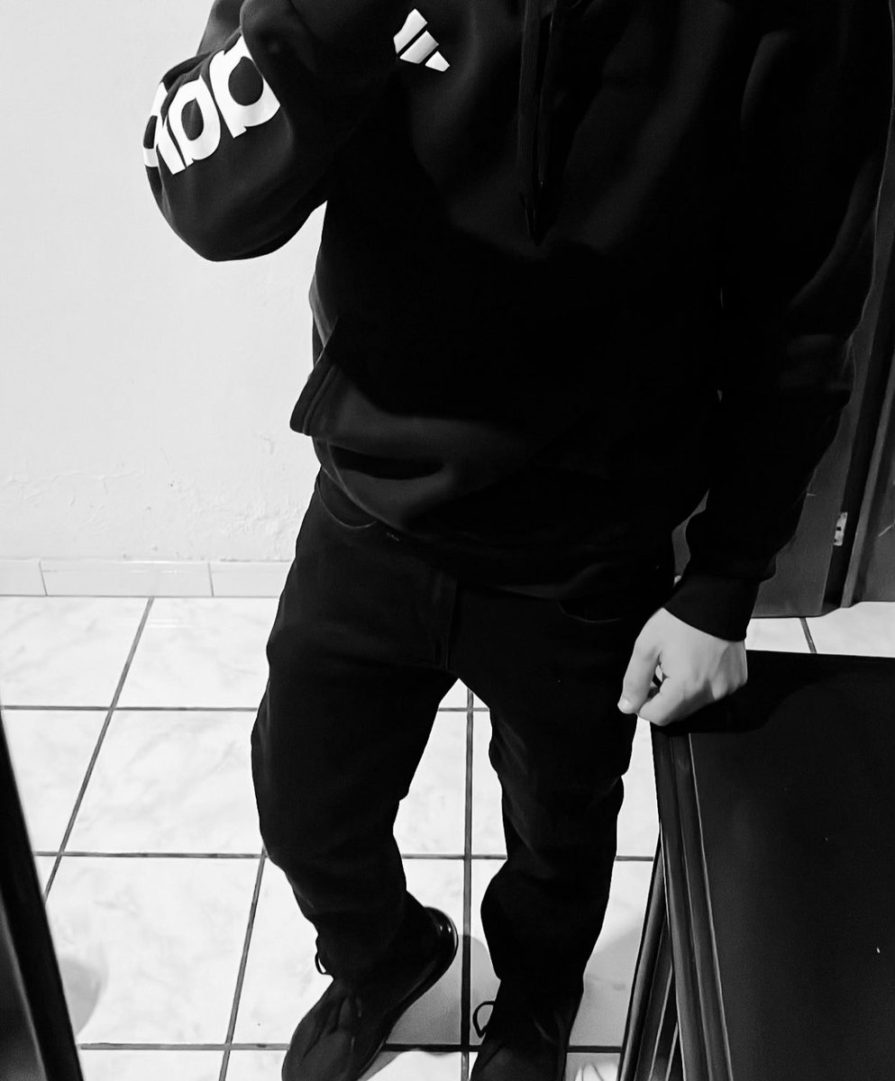 Alejandro tweet media