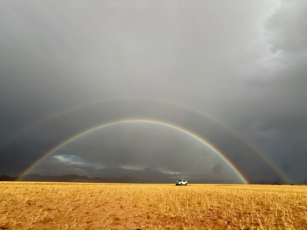 GondwanaLodges's tweet photo. Double the rainbow, double the magic. ๐๐
When the skies over the Namib Desert decide to show off, even the dunes pause to admire the view.
Nature doesnโt do ordinary here. ๐ณ๐ฆโจ
Image: Jens Viรซtor
https://t.co/O44PvIRA1A
#Namibia #NamibDesert #DoubleRainbow #NatureAtItsBest #EpicMoments