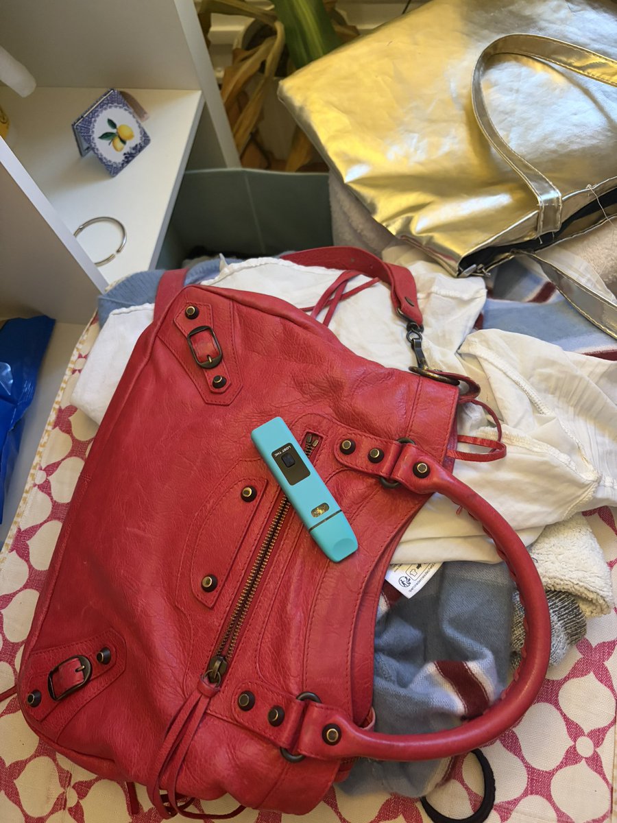 👩‍💻 tweet media