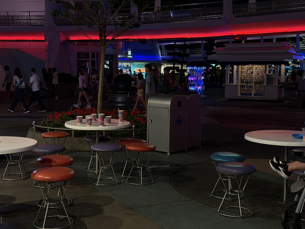 crazyparkguy tweet media