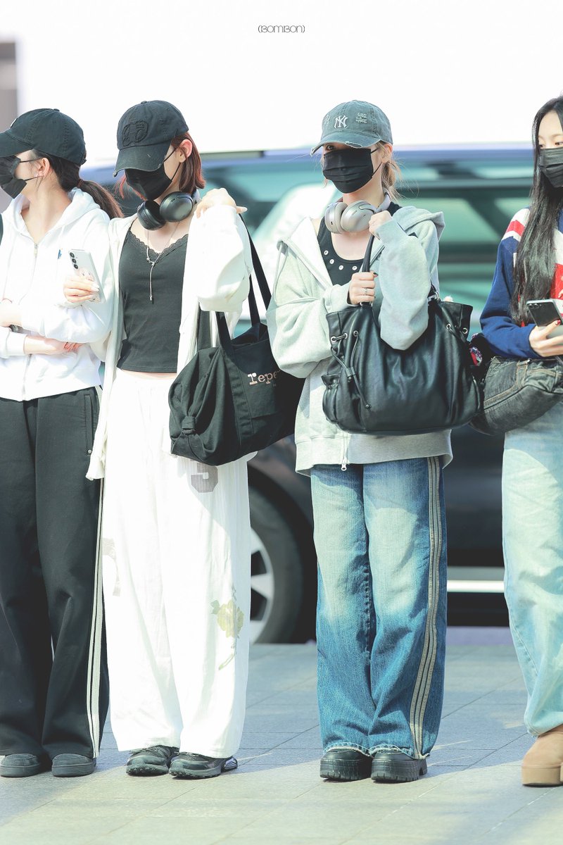 (BomBon) tweet media