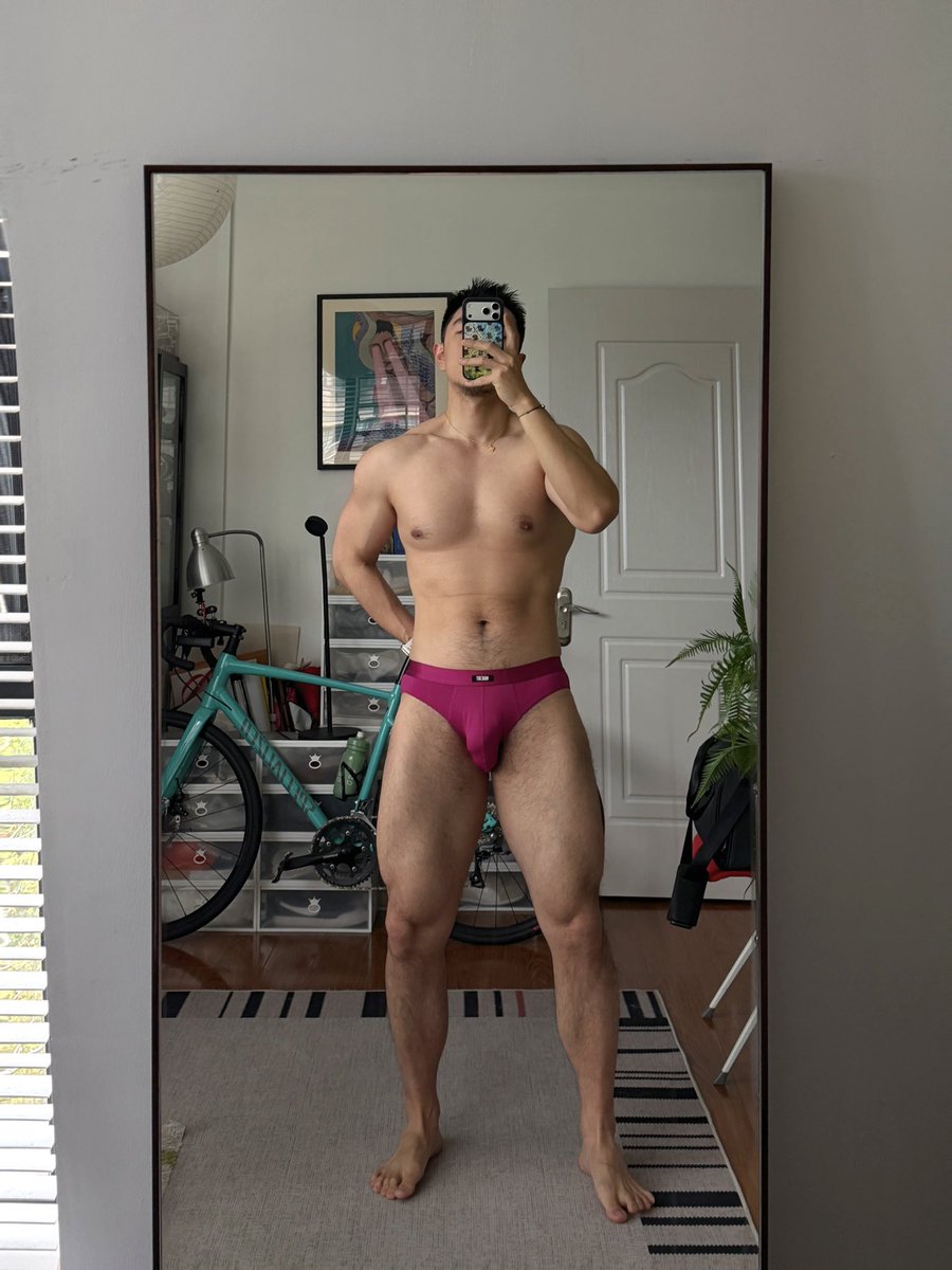 quebaner tweet media