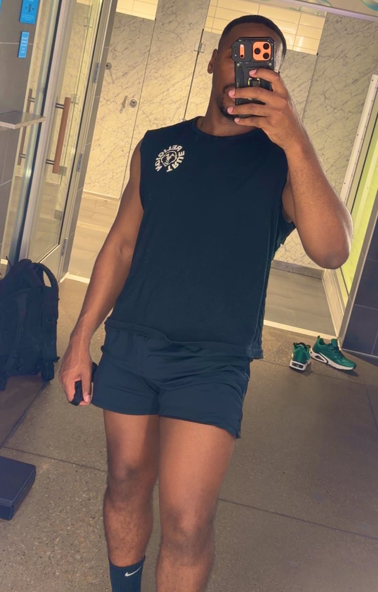 IamLeSeven's tweet image. March Daily Deposit | Day 25 #NoDaysOff 
84/365 
Today was the best workout of the week.