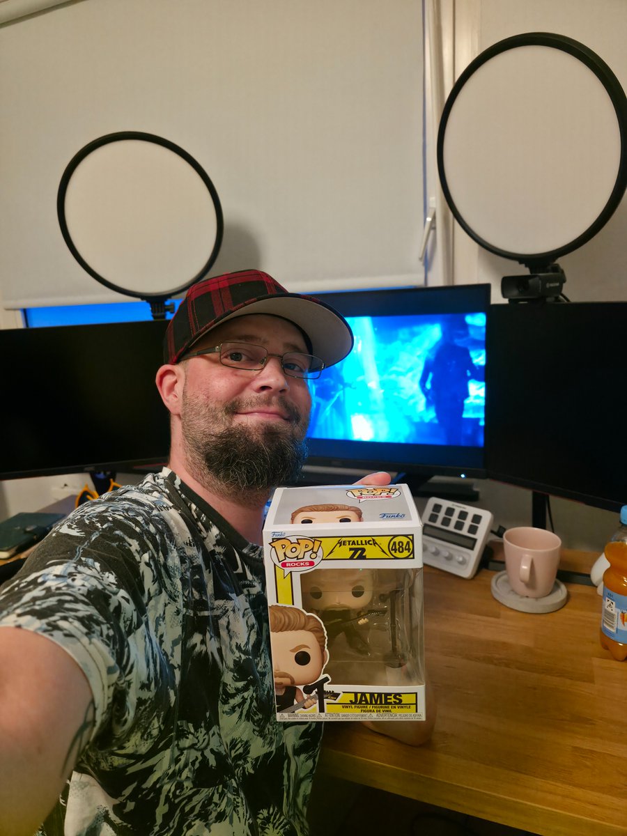 Benny The Nerd tweet media