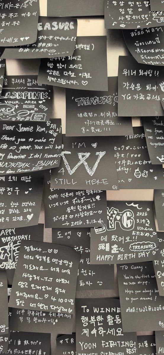 darmayanty's tweet image. I'm leaving it here for WINNER! 💙

My brightest star amongst other stars @ YG SameE Hapjeong

#WINNER #위너 @yginnercircle @yg_winnercity