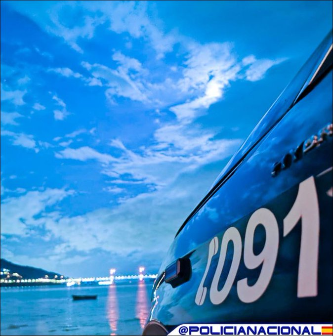 policia's tweet image. 🌤️En el #DíaMundialdelClima recordamos que cuidar el planeta también es una forma de #proteger a las personas

🌎Cada acción cuenta, cada pequeño gesto suma

🌱Prevenir #riesgos también implica actuar frente a los efectos del #clima extremo

↪️Reducir, reutilizar y #reciclar