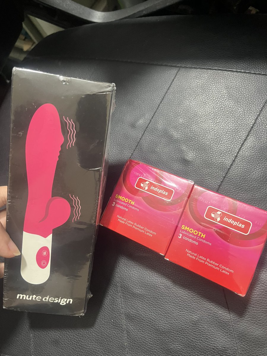 Fricklefudge tweet media