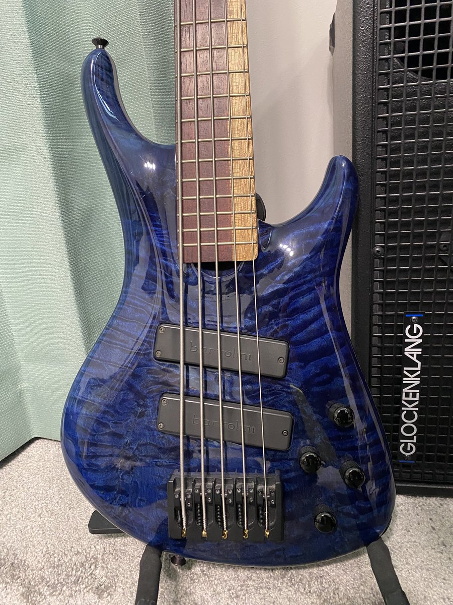 おくさん tweet media