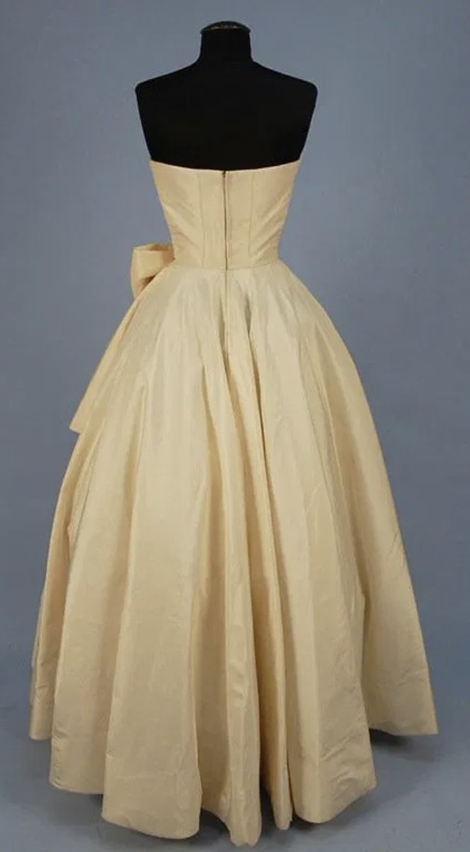 Lauren Deutsch tweet media