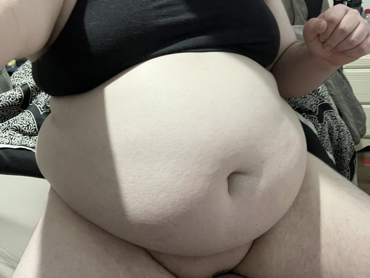 Basement Blimp 🔞 tweet media