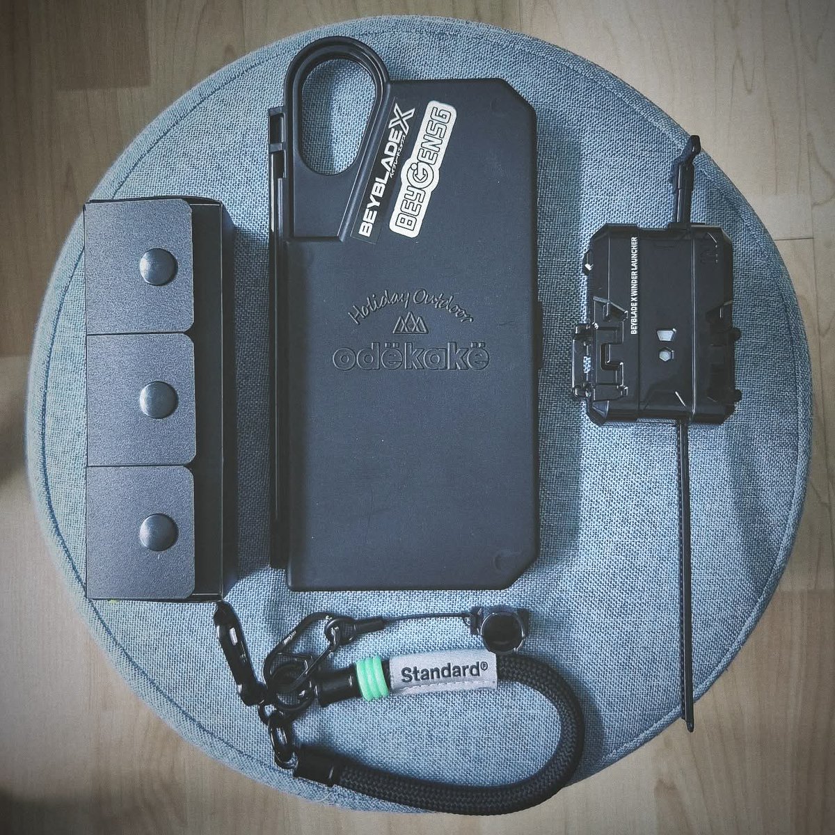 BeyGenSG's tweet photo. [Beyblade  X EDC]
Inspired by @playcafeph podcast about what a blader's Every Day Carry Beyblade setup would be.

Here's my BBX EDC.
What's Yours Peeps?

#beybladex #bbxedc #beygensg https://t.co/QEeYQca9QA
