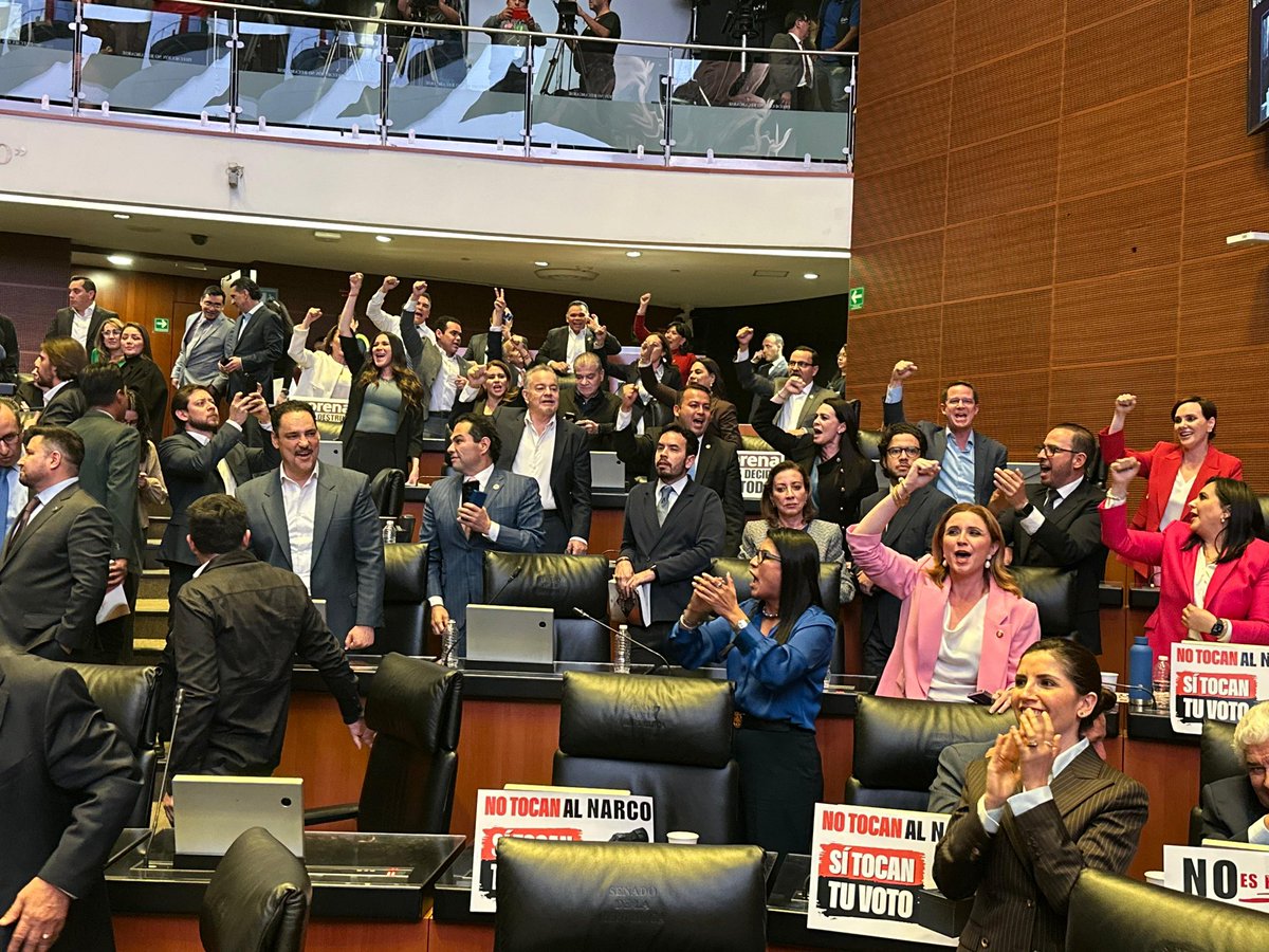 Leti RoblesdelaRosa tweet media