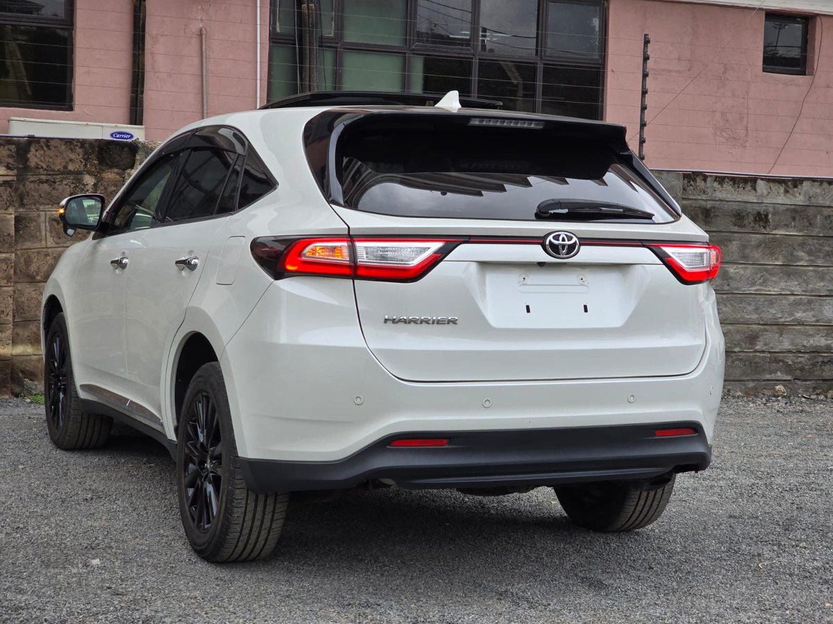 Unique Cars tweet media