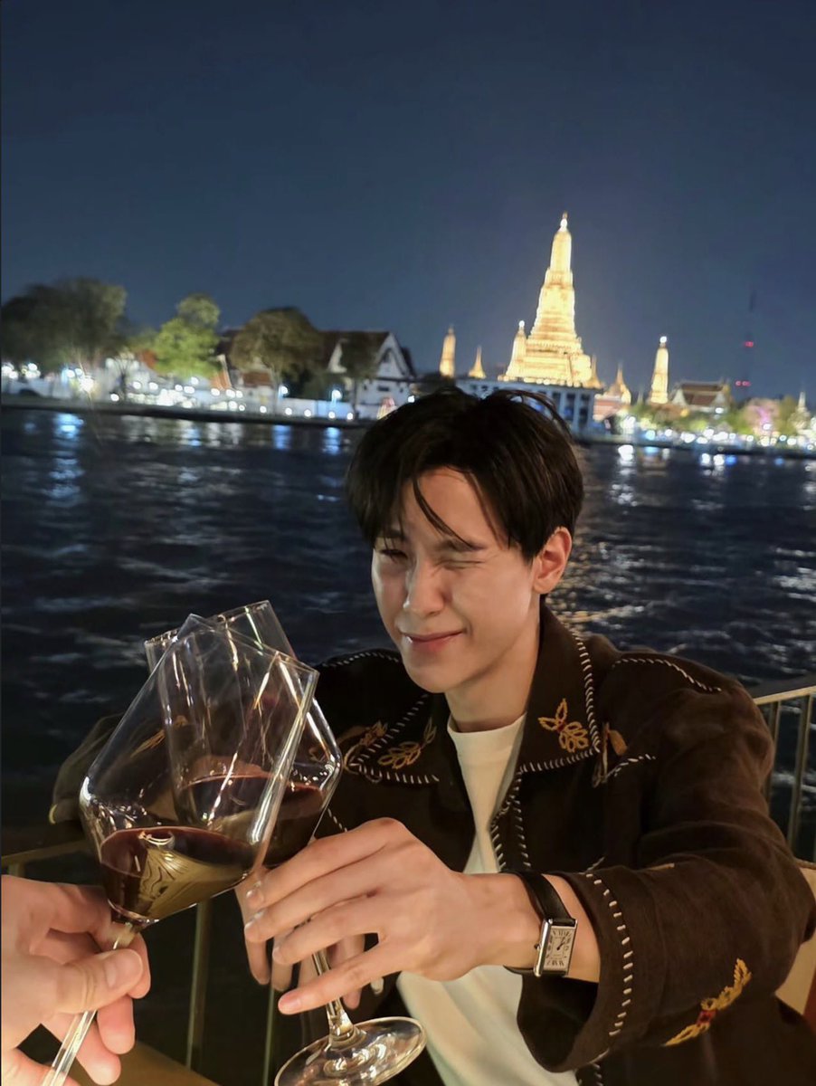 TheJ. Official tweet media