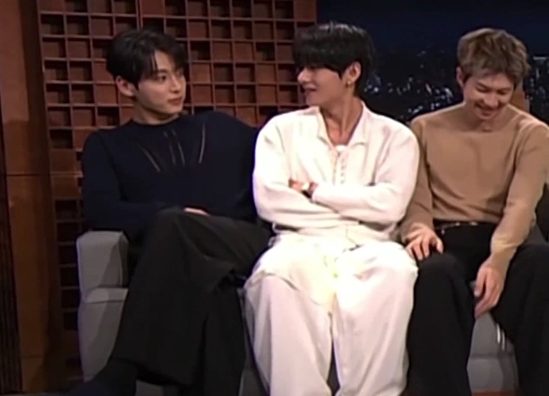 MissYume tweet media