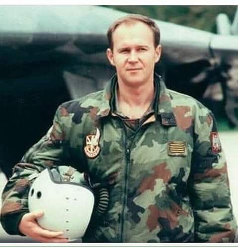 Саша Мратић tweet media