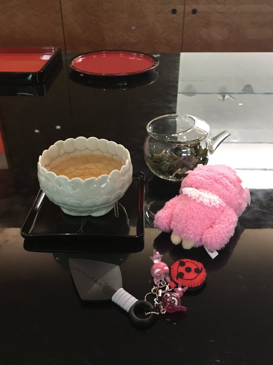 영원.. tweet media