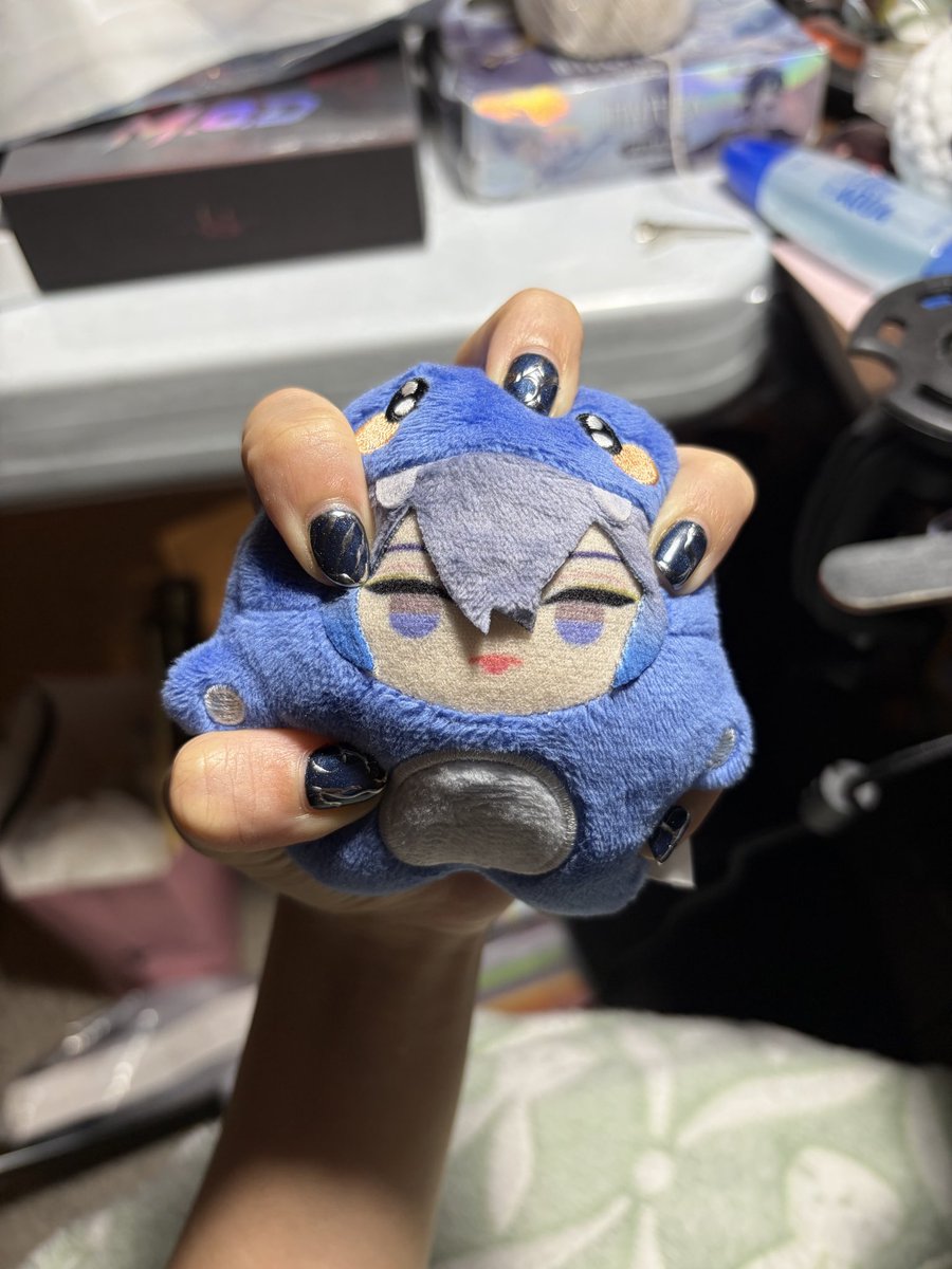 eve 🌙 tweet media