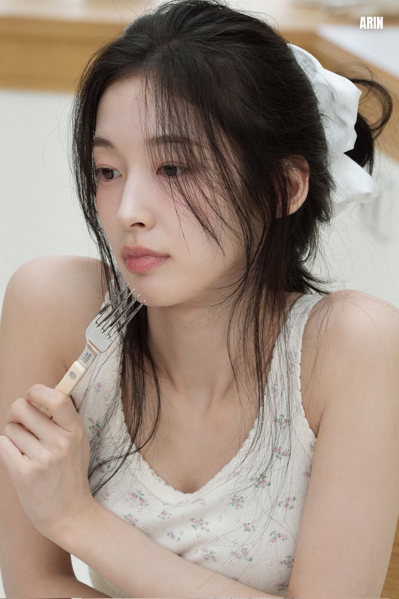 arinpics_'s tweet photo. https://t.co/hX0DT5hV3A