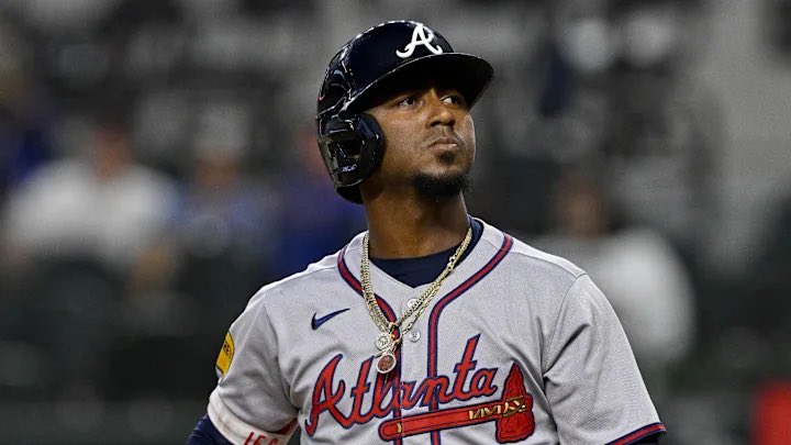 SalvoBets's tweet image. MLB PLAY #1 ⚾️

Ozzie Albies Over 1.5 H+R+RBIS
(-113 Underdog I #Braves)

MLB IS BACK LFG!! 🔥

Albies ended the season going over 1.5 HRR in 5 straight games with an average of 3 HRR

One of the five cashes came with 2 plate appearances, Albies is projected for 4.5+ plates here